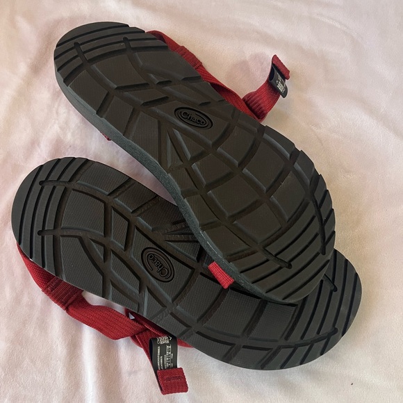 Chaco Bodhi Adjustable Strap Classic Sandal - Picture 4 of 8